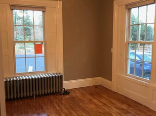 22 Hayward St, Bangor, ME 04401
