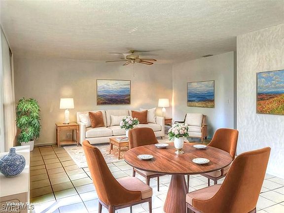 5th image of 3923 SE 11th Ave APT 304