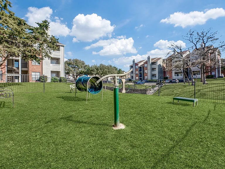 Foxborough Apartments — Photo 42