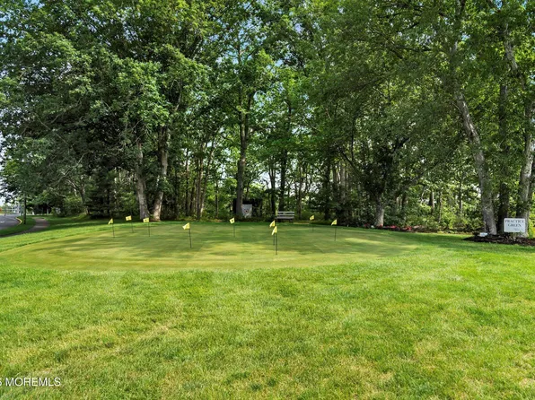 33A Gramercy Lane, Manchester, NJ 08759
