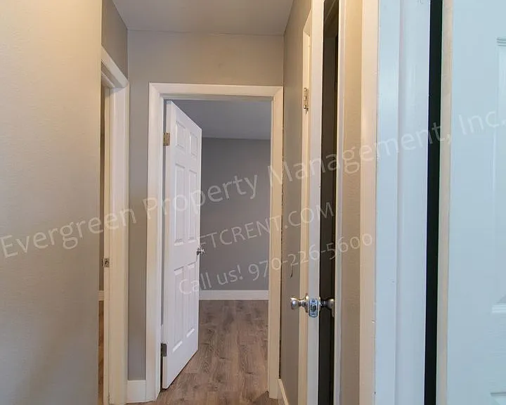 2012 W Plum St — Photo 15