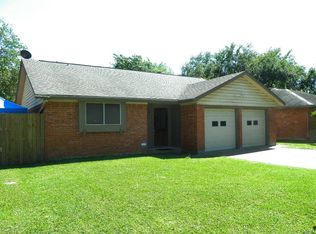 1414 Chippawa Ln, Pasadena, TX 77504