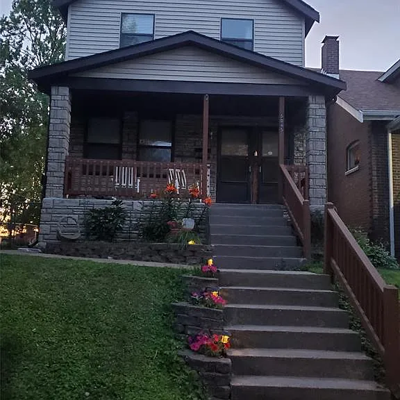 5045 S 37th St — Photo 1