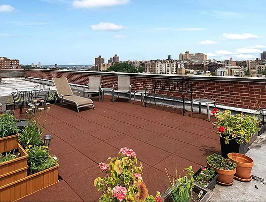 Sold by Douglas Elliman | media 12