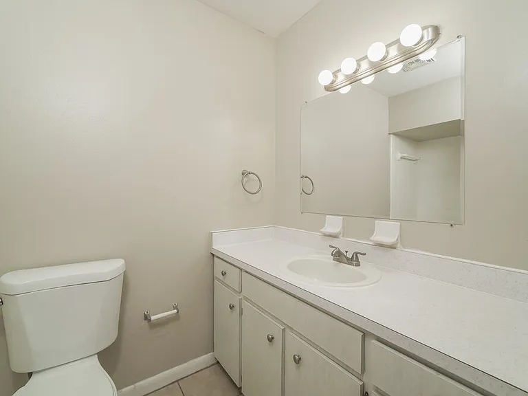 5927 Stokes Rd — Photo 14