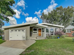 901 N Stanford St, Port Washington, WI 53074