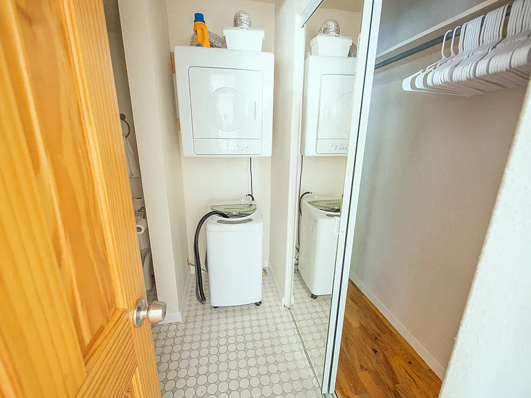 2480 W Caithness Pl #5 — Photo 3