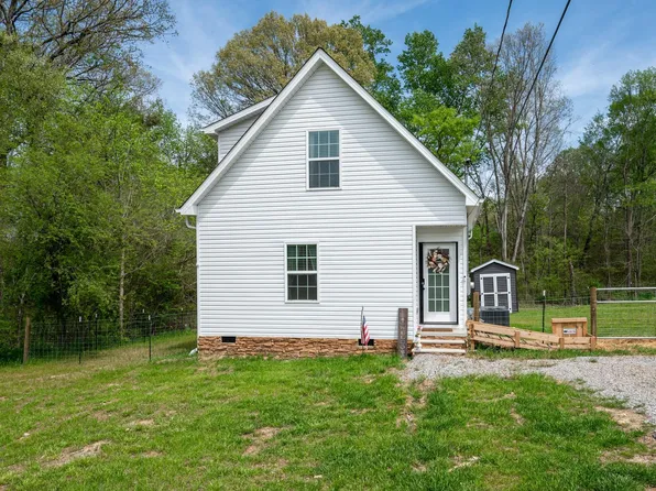 346 Riddle Ln, Estill Springs, TN 37330