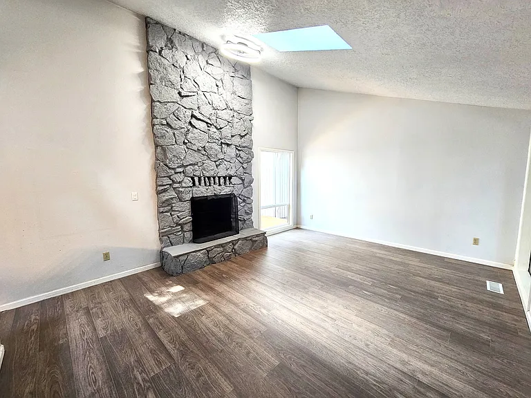 10416 SE 98th Ct — Photo 12