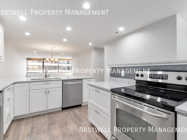 48 W Broadway APT 1403N