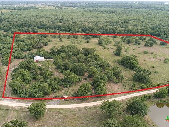 2nd image of 231 Abigail Ln