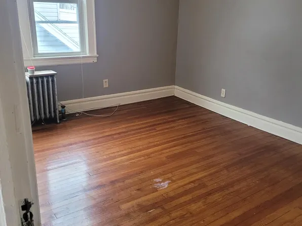 (undisclosed Address), Newark, NJ 07112