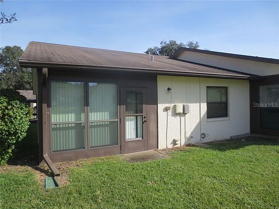 4th image of 38352 Ironwood Pl