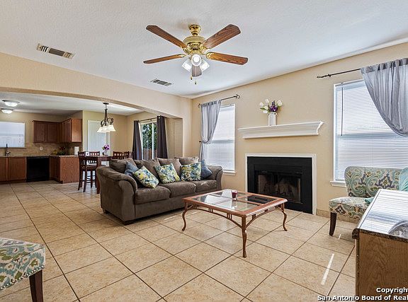 5th image of 8510 Adams Hill Dr