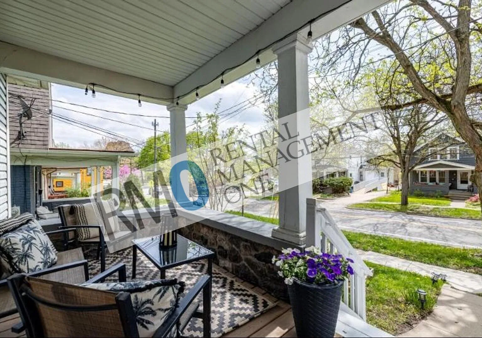 Walk to Downtown Ann Arbor - 3 bed/2 bath — Photo 4