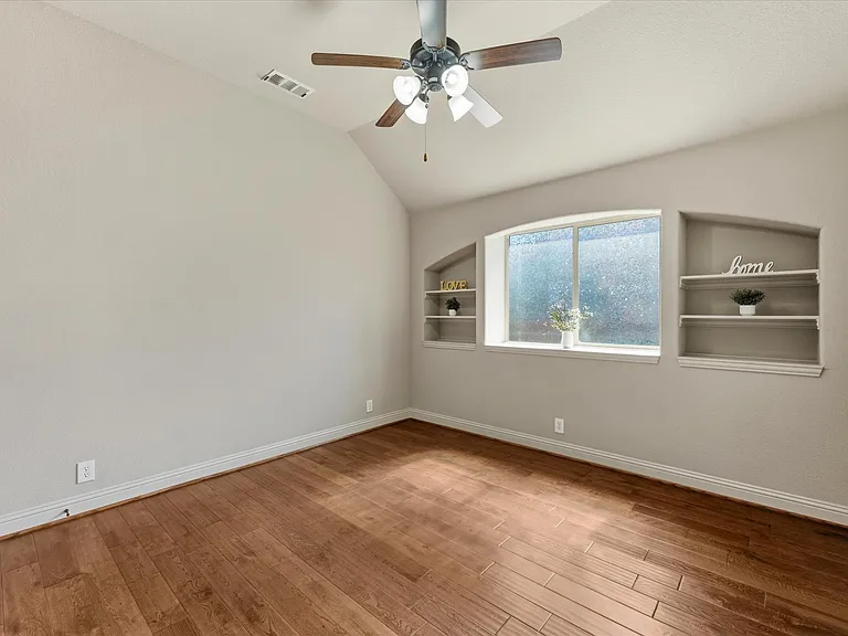 11553 Penick Way — Photo 45