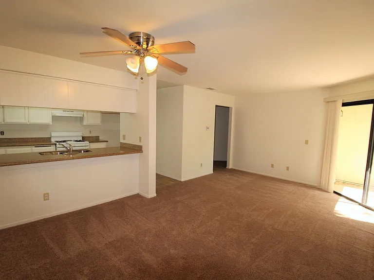 Fillmore River Ridge Apartments — Photo 13