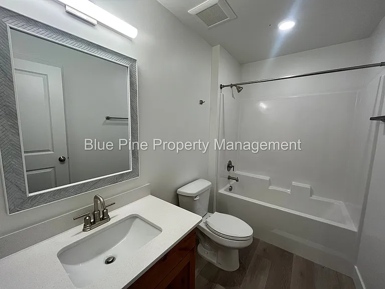 6322 N Freedom Rd #4 — Photo 15