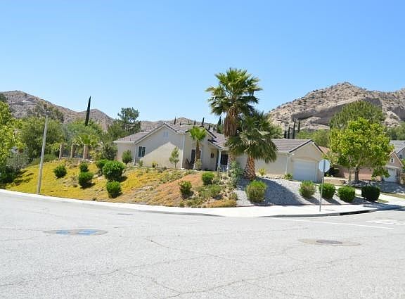 2nd image of 30405 Sunrose Pl