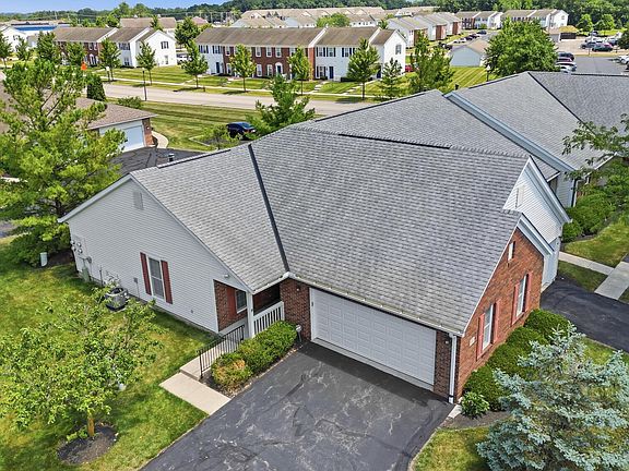 2nd image of 307 Retreat Ln #307