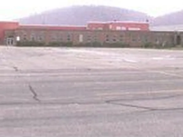 304 Main Ave, Warren, PA 16365