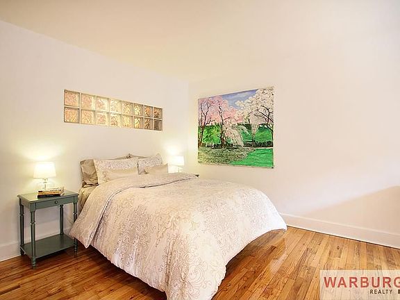 3rd image of 61 Horatio St APT 2D