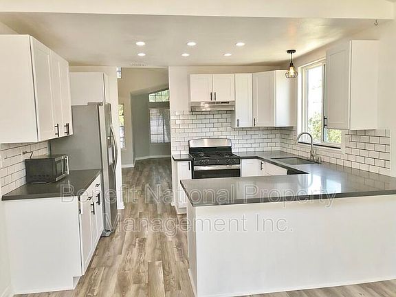 5th image of 39766 Del Val Dr