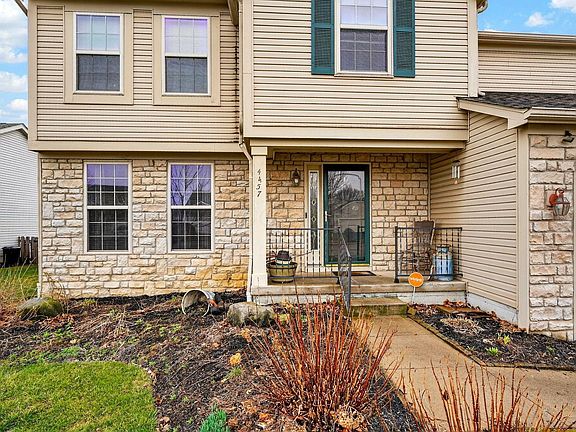 5th image of 4457 Knoll Crest Dr