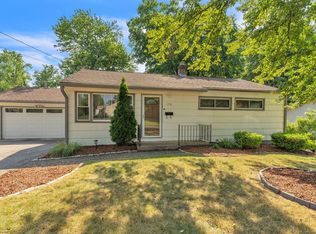 20 Greenwood St, East Hartford, CT 06118