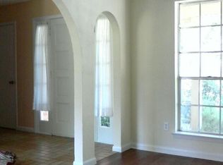 1703 Aberdeen Dr, Arlington, TX 76015