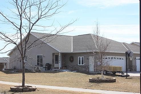 1st image of 884 Chief Kewaskum Pl