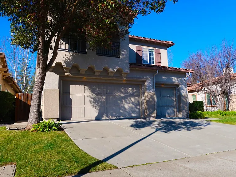 4149 The Masters Dr — Photo 2