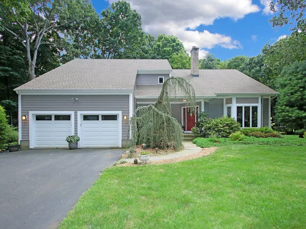 105 Walnut Hill Road, Bethel, CT 06801