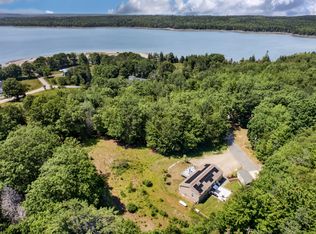 112 Raccoon Cove Road, Lamoine, ME 04605
