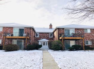 37 Fountain Ln APT 6, Weymouth, MA 02190