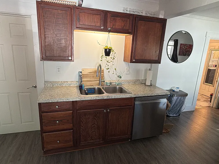 14 Mount Auburn St #12 — Photo 4