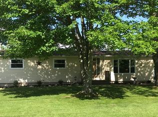 6070 Courtland Dr NE, Belmont, MI 49306