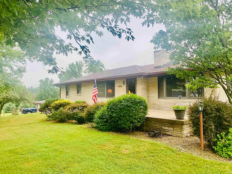 4820 S Old State Road 37 — Photo 5