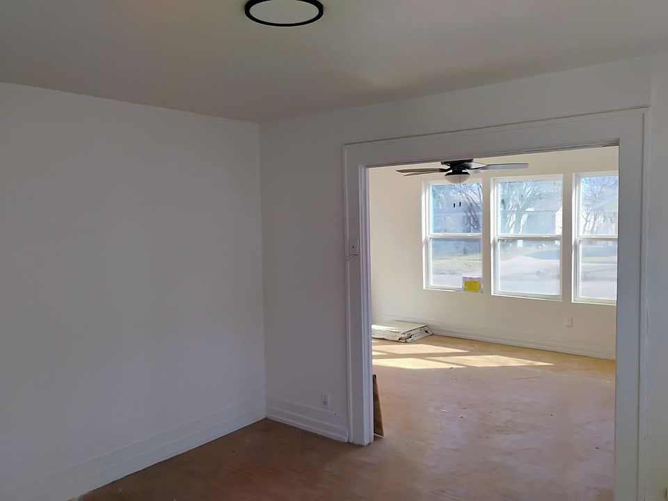 1st image of 2124 Avenue G