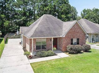 12735 Roe Dr, Walker, LA 70785