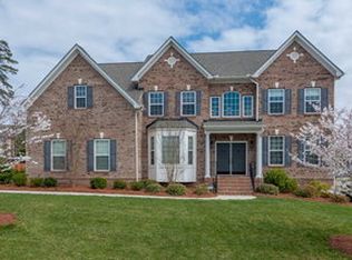 1105 Hawker Rd, Matthews, NC 28104