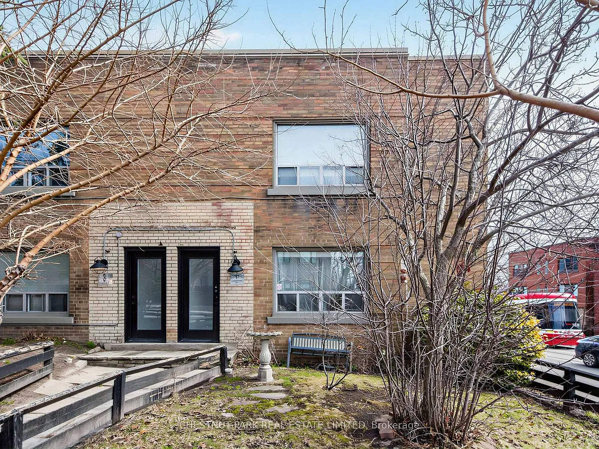 Building Photo - 1 Kingswood Rd #R