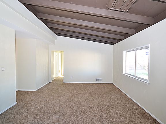 4th image of 737 W Avenue H10