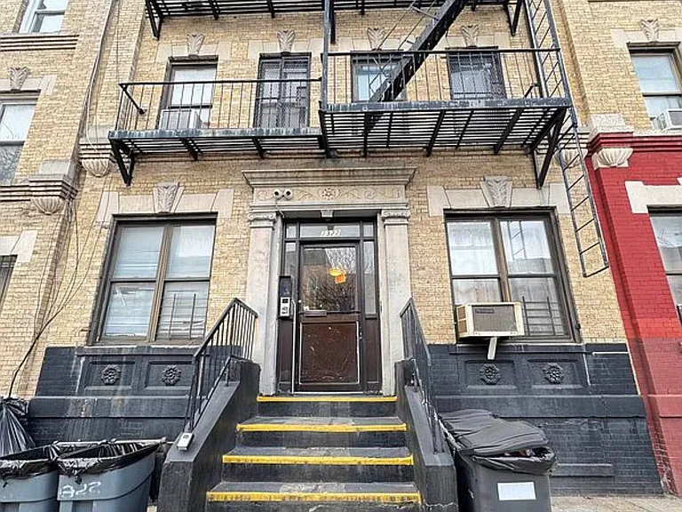 2322 Bedford Ave #3R — Photo 8