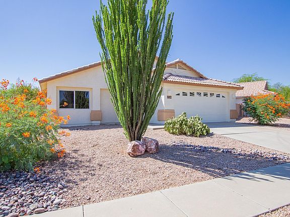 3rd image of 3538 N Avenida Albor