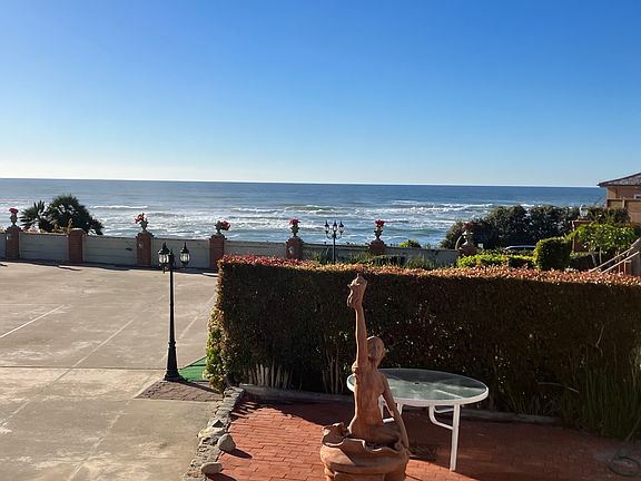 3rd image of 5802 Camino De La Costa