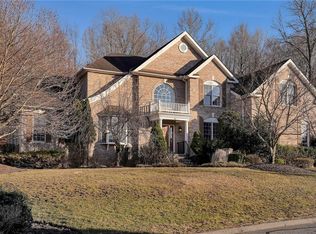 12 Wellington Ln, Somers, NY 10589