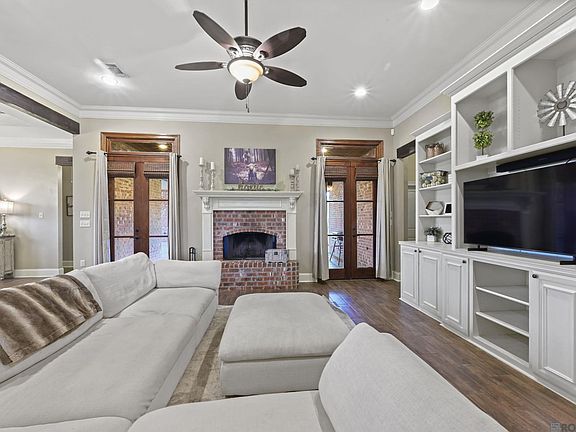 4th image of 42301 Devall Rd