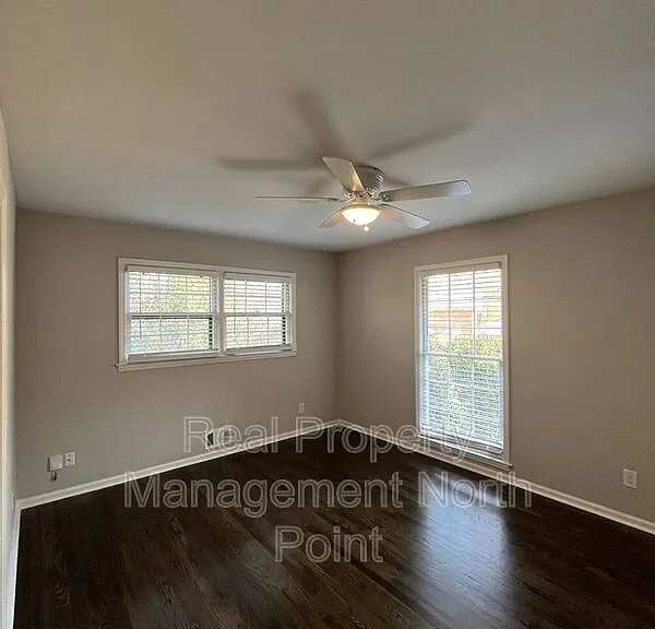 3434 Palace Ct — Photo 33