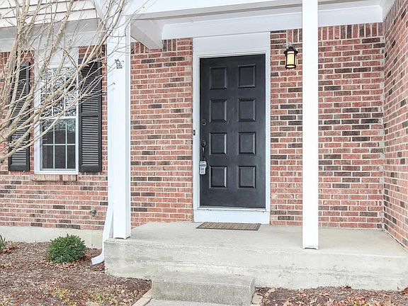 3rd image of 9404 Hadway Dr